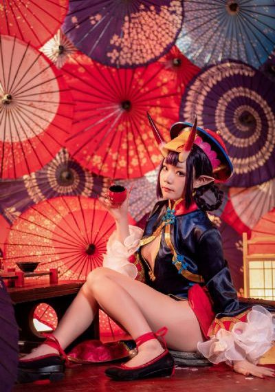 裴总每天都想父凭子贵