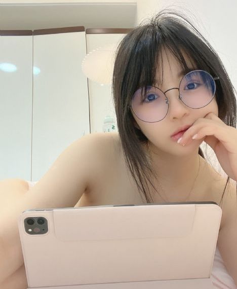 禁止的爱:善良的小姨子
